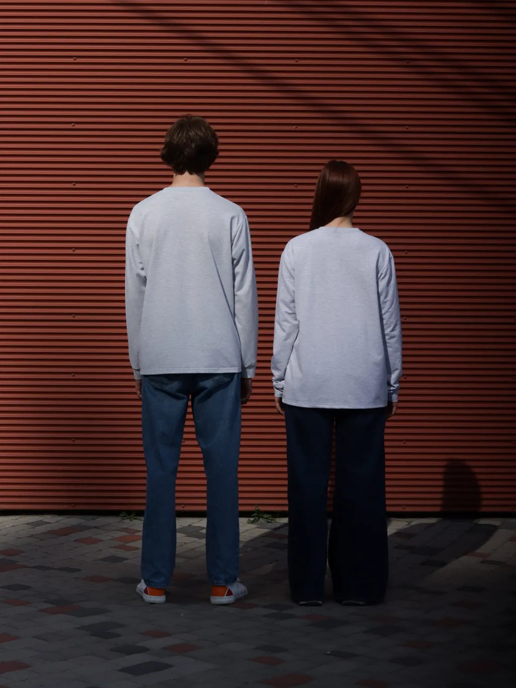 Лонгслів прямого крою